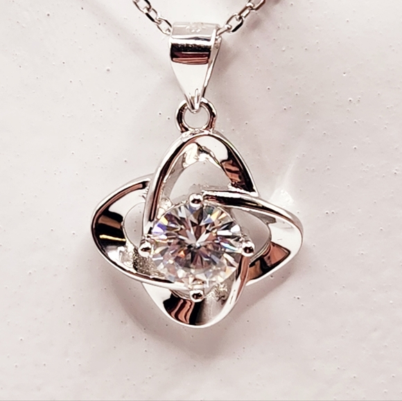 Moissanite Love Knot Pendant - Picture 1 of 8